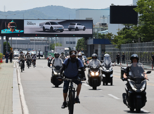 Hyundai union intensifies strikes amid stalled wage talks