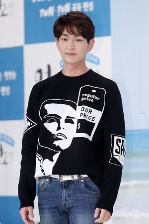 온유, ‘주사 이모’ 의혹 경찰 조사 “사실관계 있는 그대로 진술”(공식전문)