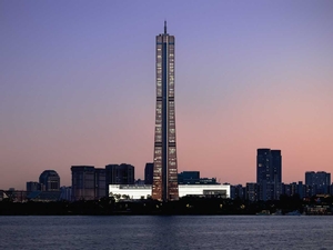 Hanwha Life overseas profit nears full-year 2025 level