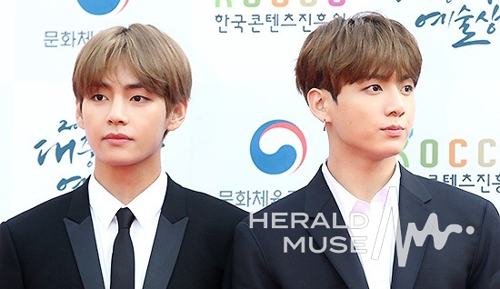 뷔, 정국/사진=헤럴드뮤즈 DB