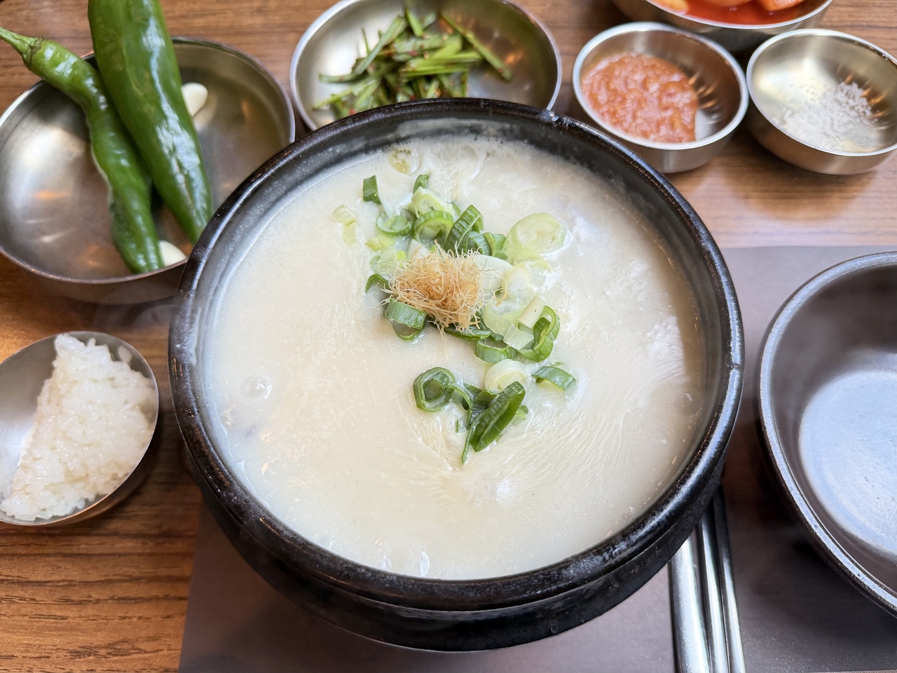 Samgyetang made with pine nuts (Hong Yoo/The Korea Herald)