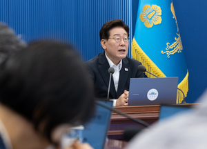 Lee calls for swift conscription reform to expand professional ranks