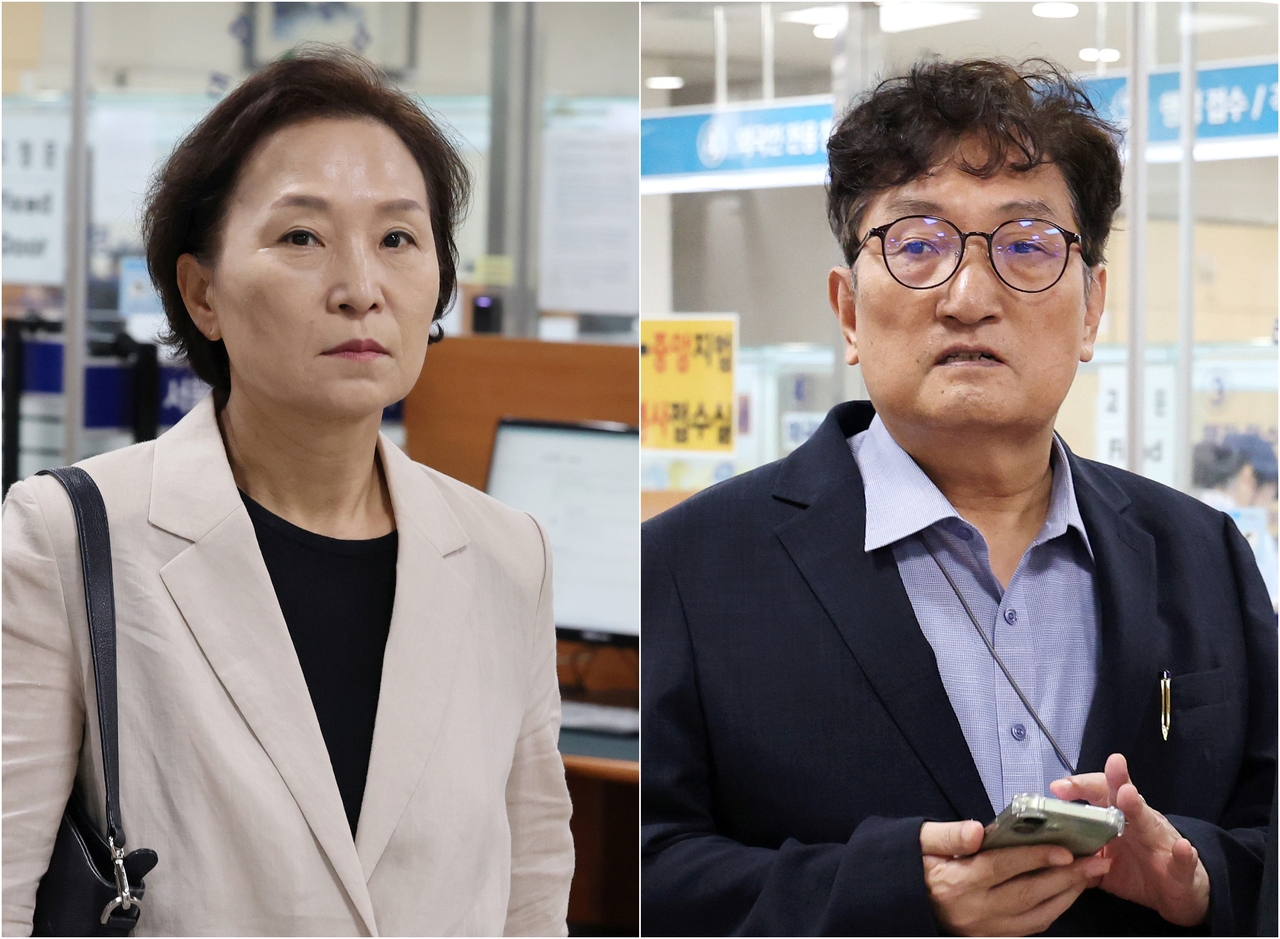 ‘취업 청탁 의혹’으로 기소된 김현미 전 국토부 장관(왼쪽)과 노영민 전 대통령 비서실장(오른쪽)이 13일 서울 서초구 서울중앙지법에서 열린 1심 선고 공판에 각각 출석하고 있다. [연합]