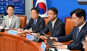 與 전당대회 앞두고 마지막 최고위…“경쟁 끝에 하나 돼야”
