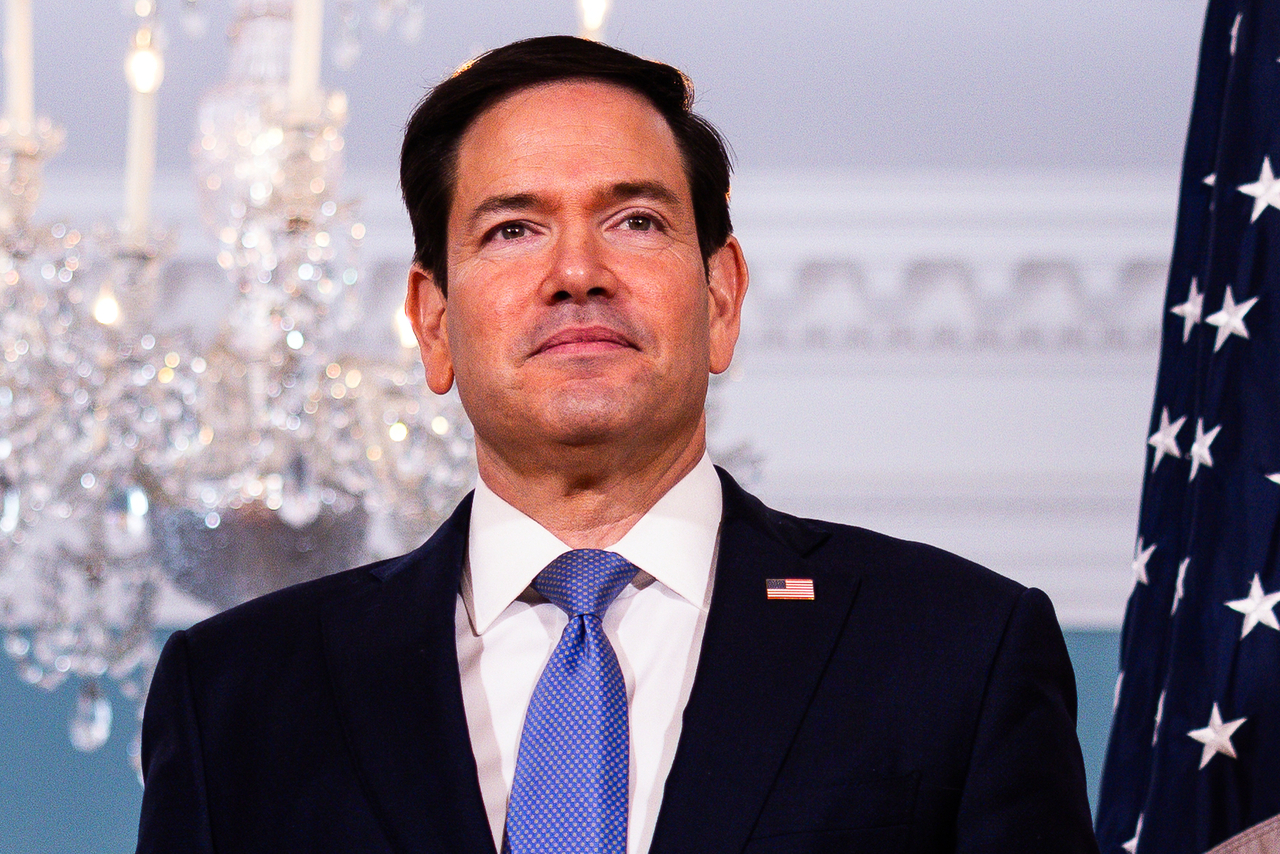 US Secretary of State Marco Rubio arrives with Austrian Foreign Minister Beate Meinl-Reisinger, not shown, to the Treaty Room at the State Department in Washington on Tuesday. (AP-Yonhap)