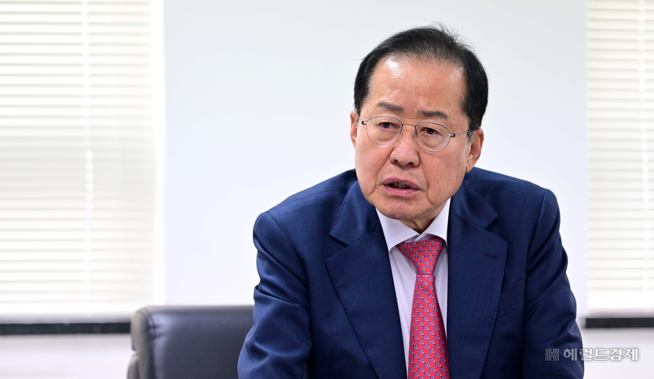 Former Daegu Mayor Hong Jun-pyo. Photo by Lee Sang-sub