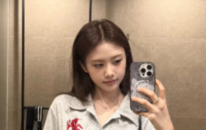 ‘이동국 딸’ 재시, 옷 들어 올려 노출까지..아이돌 뺨치는 화려한 비주얼
