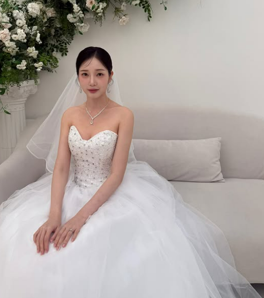 사진=윤채경 채널