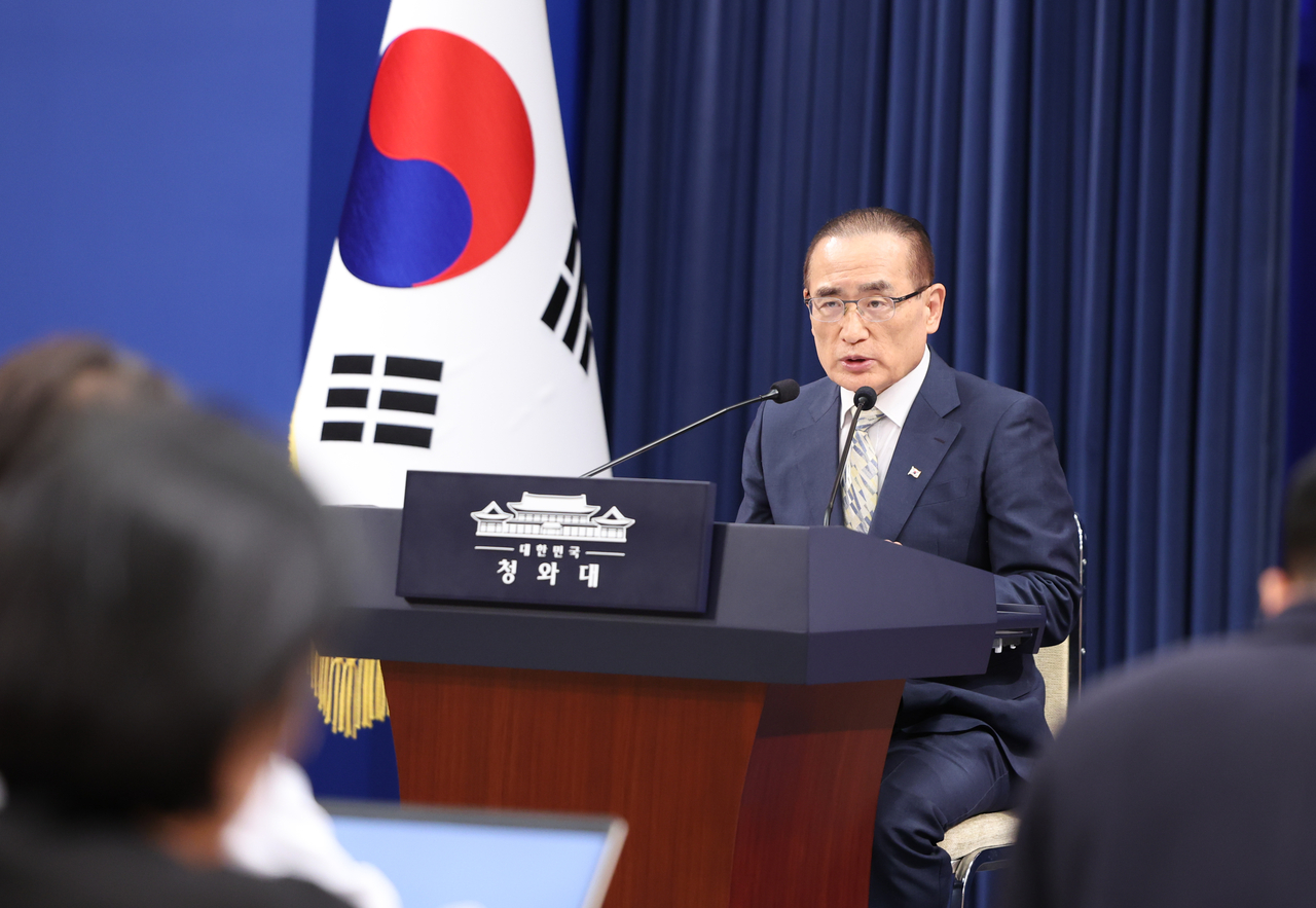 위성락 국가안보실장이 지난달 22일 청와대 춘추관 기자회견장에서 미국 및 남미 순방 관련 사전 브리핑을 하고 있다. [연합]