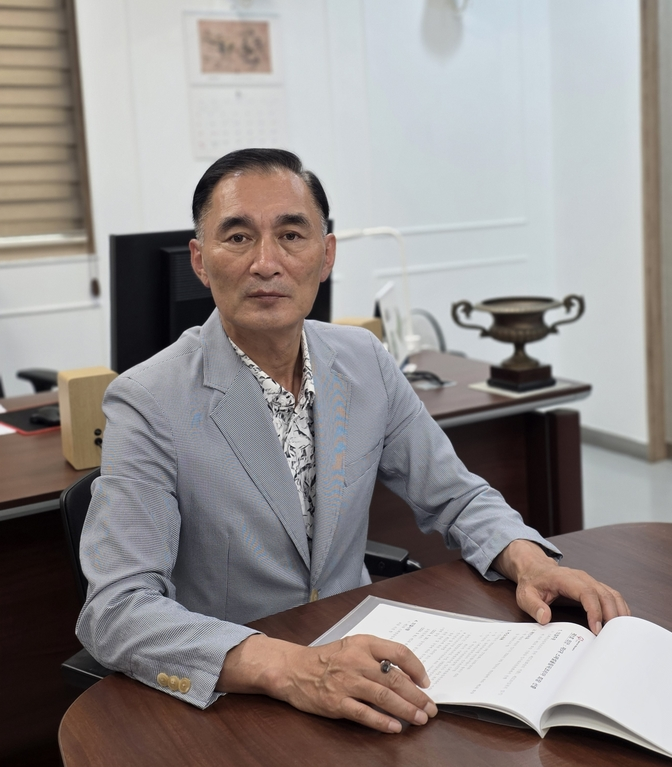 신석민 경남스페셜올림픽코리아 회장은 헤럴드경제와의 인터뷰에서 “발달장애인도 제도권 체육 안에서 비장애인과 함께할 기회와 공간이 마련돼야 한다”고 강조했다. 창원=황상욱 기자