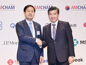 Koo courts US investors with Korea’s manufacturing, AI edge