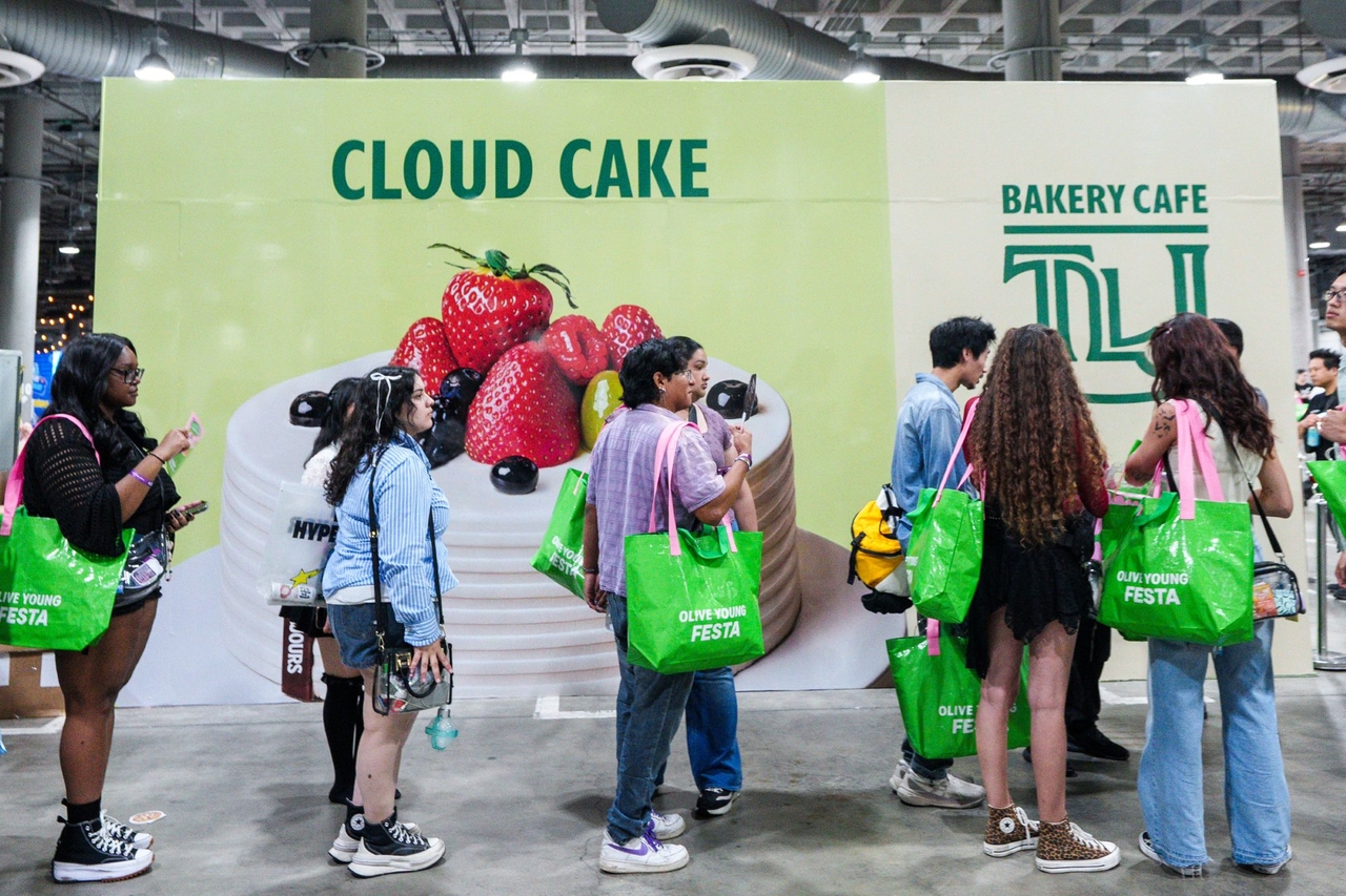 Visitors wait in line for the Tous Les Jours' booth at KCON LA, held Friday through Sunday in Los Angeles. (CJ Foodville)