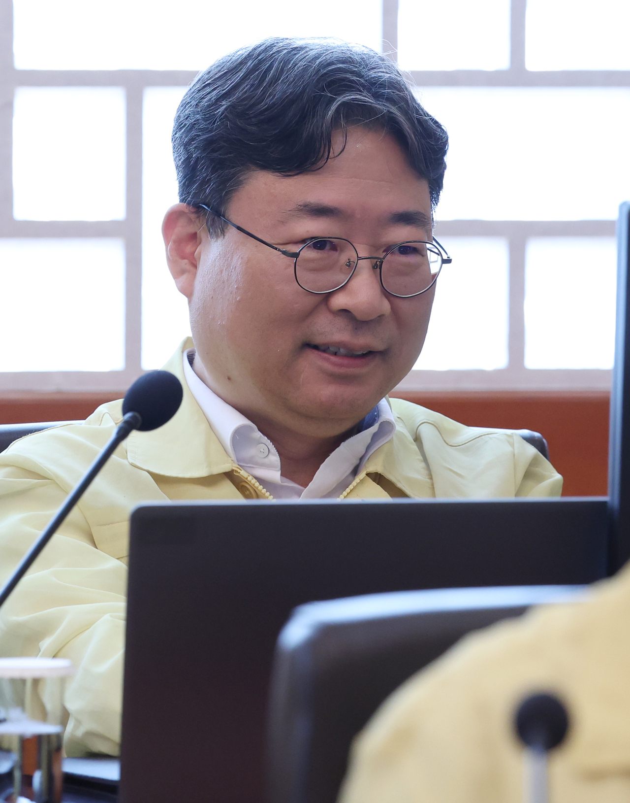 하준경 경제성장수석이 지난 18일 청와대에서 이재명 대통령 주재로 열린 제1회 을지국무회의에 참석해 있다. [연합[