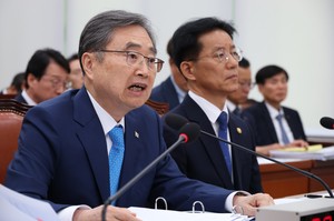 S. Korea was unaware of joint military drill scale-down before Trump's social media post: foreign minister