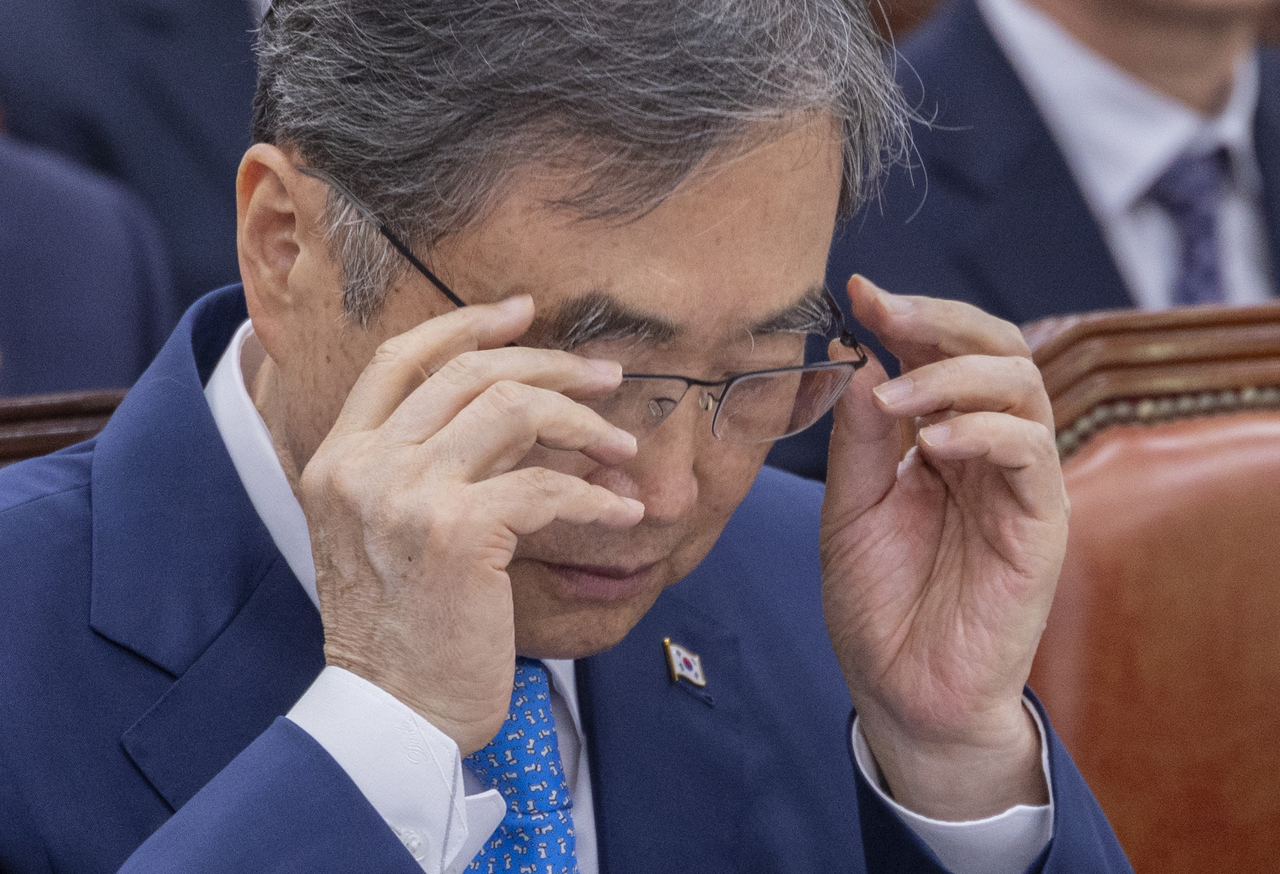 Foreign Minister Cho Hyun appears at a general meeting of the Foreign Affairs and Unification Committee at the National Assembly on Wednesday. (Yonhap)