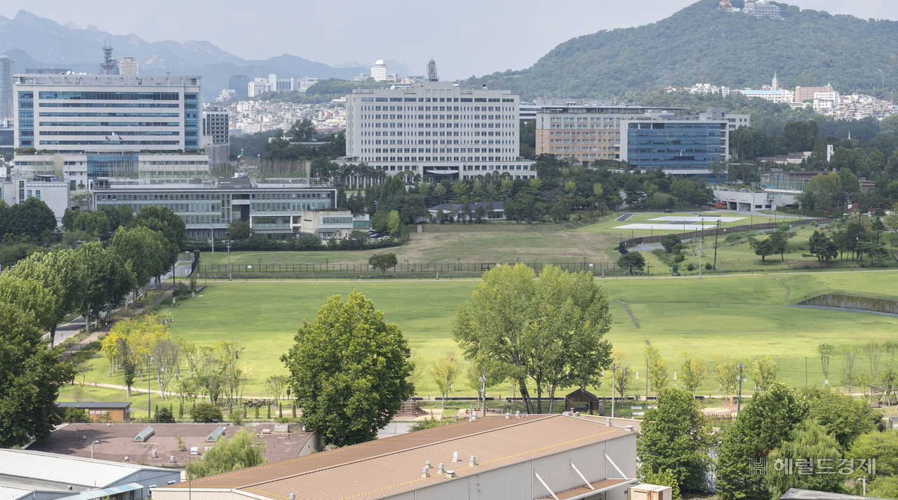 서울 용산구 용산공원 내 어린이정원 부지의 모습. 윤창빈 기자