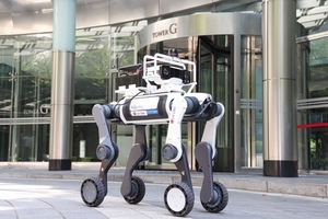 LG CNS deploys robot security guard at Seoul luxury complex