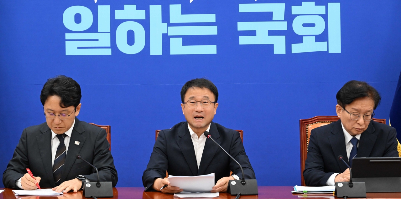 한병도 더불어민주당 원내대표가 20일 오전 서울 여의도 국회에서 열린 정책조정회의에서 모두발언을 하고 있다. 이상섭 기자