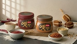 균주로 빚은 사각메주 담았다…CJ제일제당, ‘해찬들 옛장’