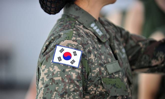 A female soldier of the South Korean Army (Getty Images Bank)