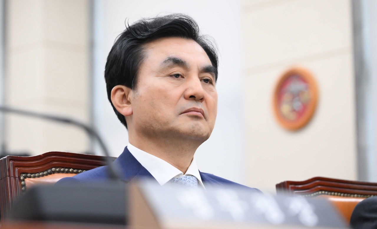 Defense Minister Ahn Gyu-back appears at the National Assembly's National Defense Committee on Thursday. (Lee Sang-sub/The Korea Herald)