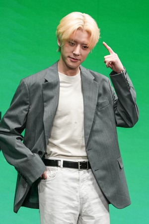 [포토] 제이크, 금발 머리로 컴백