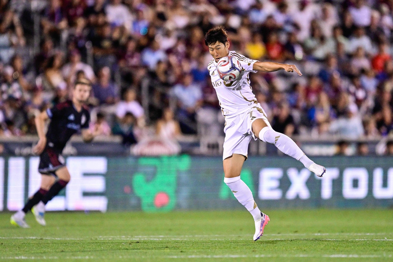Son Heung-min of the Los Angeles FC controls the ball in the second half of a match against the Colorado Rapids at Dick's Sporting Goods Park in Commerce City, Colorado, Wednesday.   AFP-Yonhap