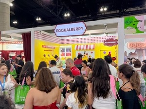 Eqqualberry packs booth at Olive Young's US festival
