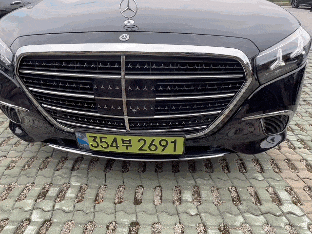 Mercedes-Benz The New S-Class sedan (Byun Hye-jin/The Korea Herald)