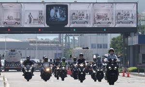 Hyundai Motor union stages first full-day strike in 10 years