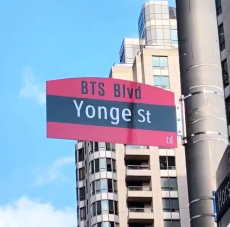 A “BTS Blvd.” sign (Screenshot captured from X)