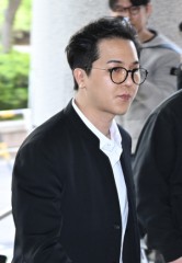 Prosecutors seek 1 year for supervisor accused of helping Song Min-ho skip duties