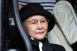 최태원, 노소영 이혼소송이 깨운 노태우 비자금…검찰, 김옥숙 여사 자택 등 압수수색 [세상&]