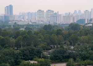 “용산공원 대신 경리단·한은생활관” 吳 역제안, 정부 수용할까