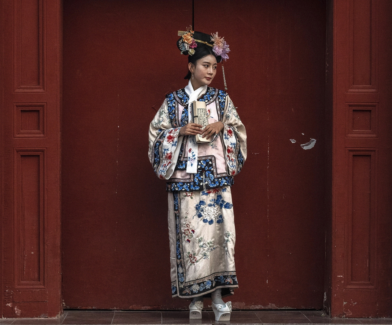Hanfu, the traditional Chinese garment [Getty Images]