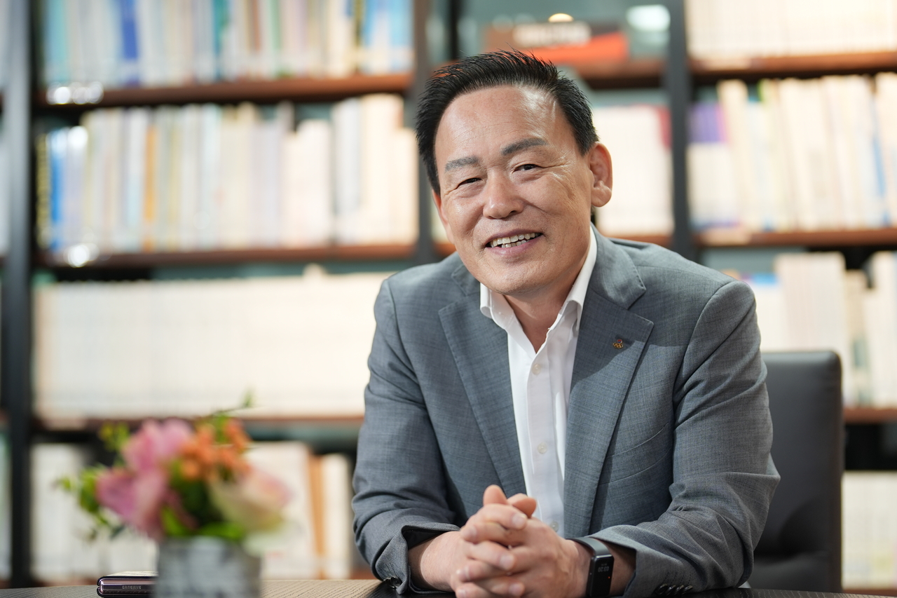 이천우 서울시체육회 종목단체회장협의회장 겸 서울시유도회장이 지난 21일 헤럴드경제와의 인터뷰에서 미래 체육인재 육성 구상을 밝히고 있다. 양정원 기자