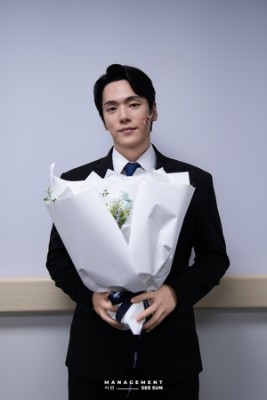 김정현, ‘그날들’로 첫 뮤지컬 도전 성료 “많이 배우고 성장한 시간”(공식)