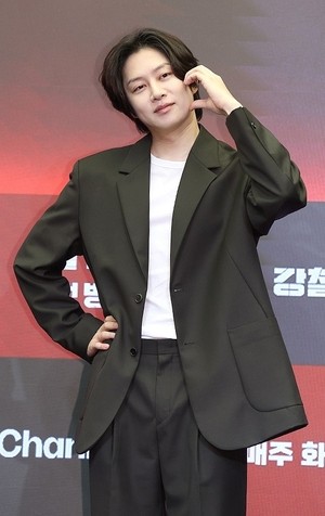 김희철, 수해 이웃 위해 직접 연락해 1억원 전달 “기부는 마음먹은 순간 빠르게 행동해야”(공식)