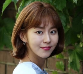 수영복 몸매 공개한 유이…172㎝·51㎏ 유지하는 습관은 ‘이 운동’