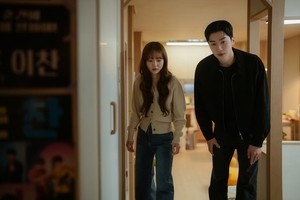 ‘최애의 사원’ 김혜준, 덕질 들킬 최대 위기..집 방문한 강훈