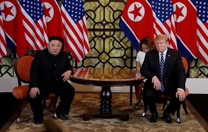 “주한미군 빼고 北 핵보유국 인정?”…트럼프 ‘핵 포커게임’에 쏟아진 경고[1일1트]