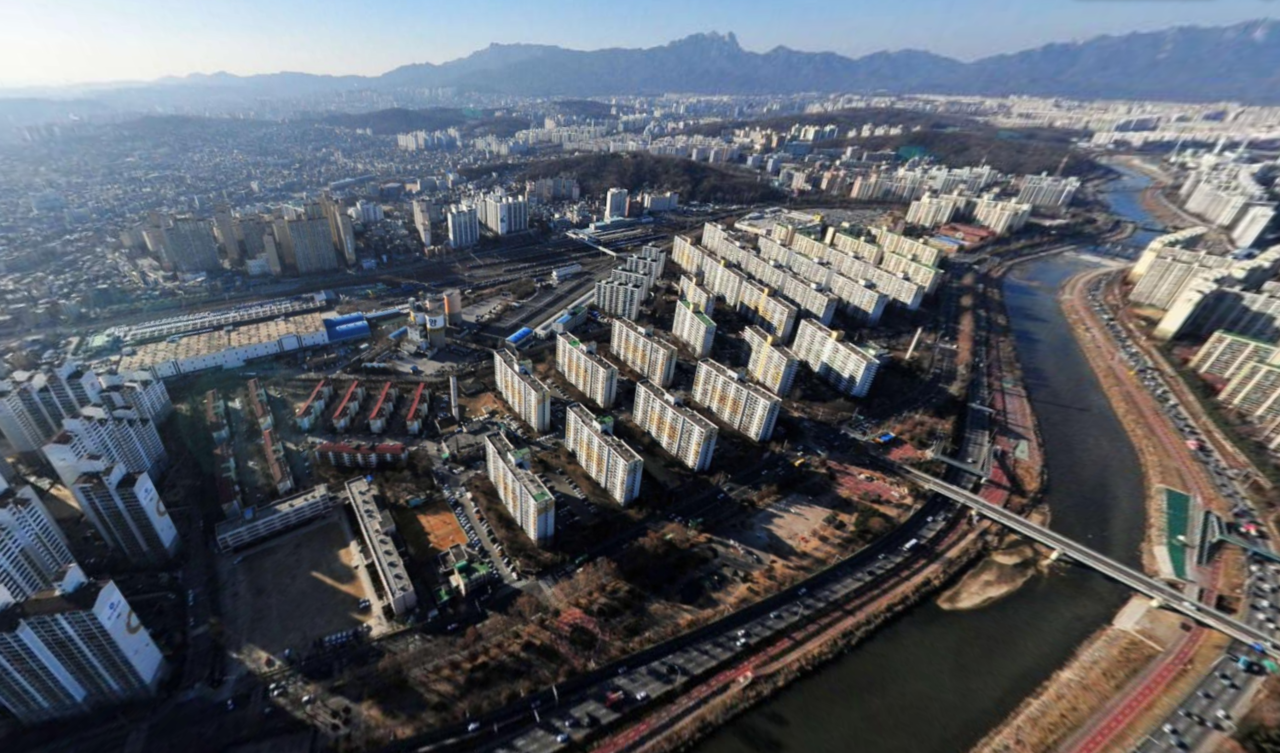 An aerial view of the Wolgye Siyeong apartment complex. [Nau Dongin]