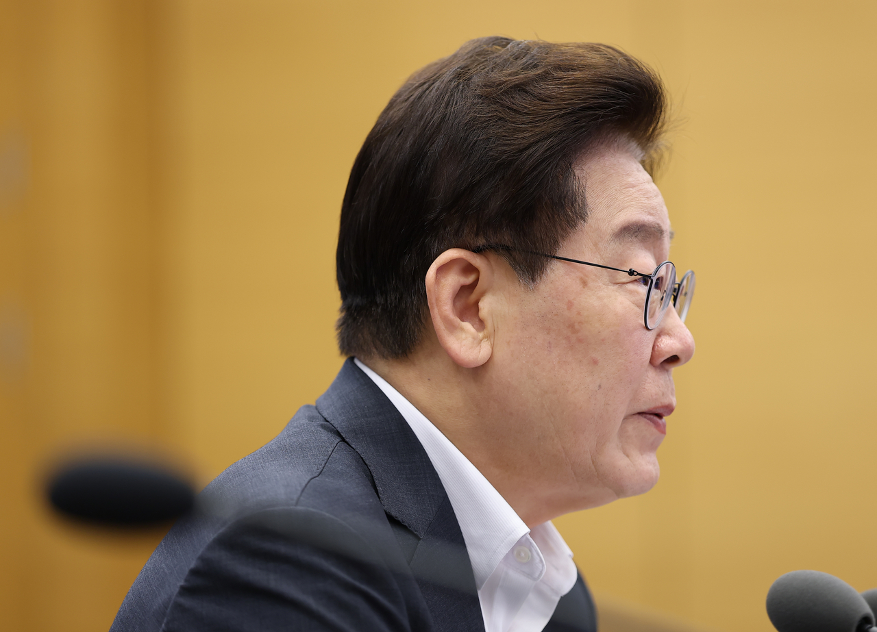 이재명 대통령이 지난 21일 청와대에서 열린 국민주권정부 제1차 반부패정책협의회에서 발언하고 있다. [연합]