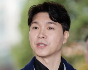 “박수홍 가족, 딸 울자 내렸다가 재탑승”…항공편 지연 ‘연예인 특혜’ 논란, 박수홍 “미숙한 판단, 진심으로 사과”