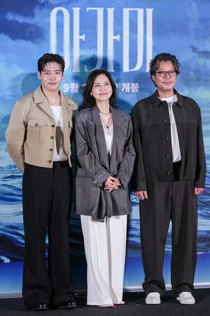[포토] 강하늘-김선영-유재명, ‘아가미 보러오세요’