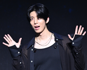 [포토]SF9 휘영 ‘깜찍한 포즈’