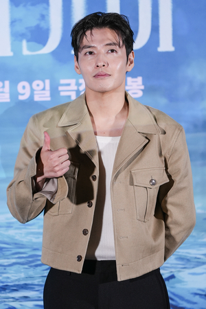 [포토] 강하늘, 서사 있는 눈빛