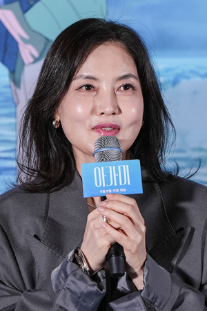 [포토] 유재명, ‘이녕 역 목소리 맡았어요’