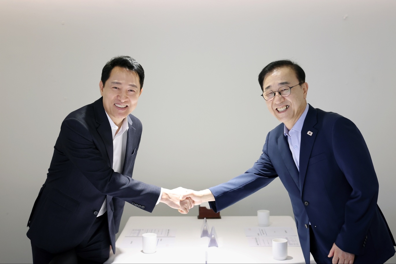 Seoul's Tancheon alternative gains ground as Yongsan housing divide persists; Land Ministry to 'favorably review' 1.2x floor area ratio relief