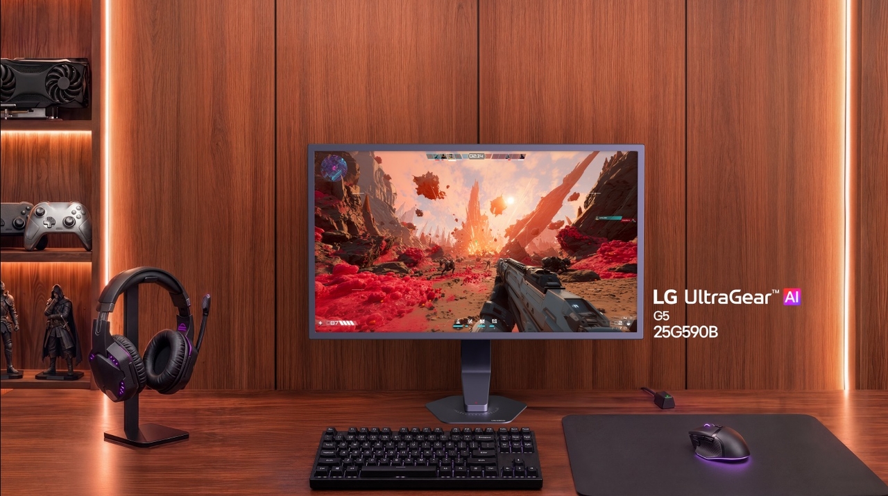 세계 최초로 1000Hz 초고주사율과 FHD 해상도를 동시에 구현한 LG 울트라기어 게이밍 모니터 신제품(모델명: 25G590B). [LG전자 제공]